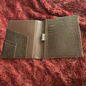 Smythson of Bond Street Brown A5 Writing Folder in Mara Leather